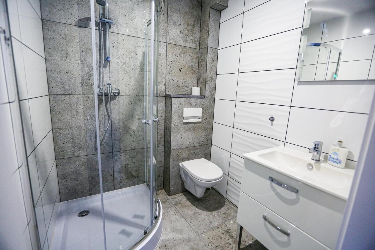 Apart Baltyk Pokoje & Apartamenty Łeba Exterior foto