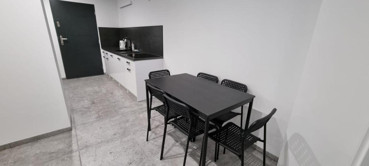 Apart Baltyk Pokoje & Apartamenty Łeba Exterior foto